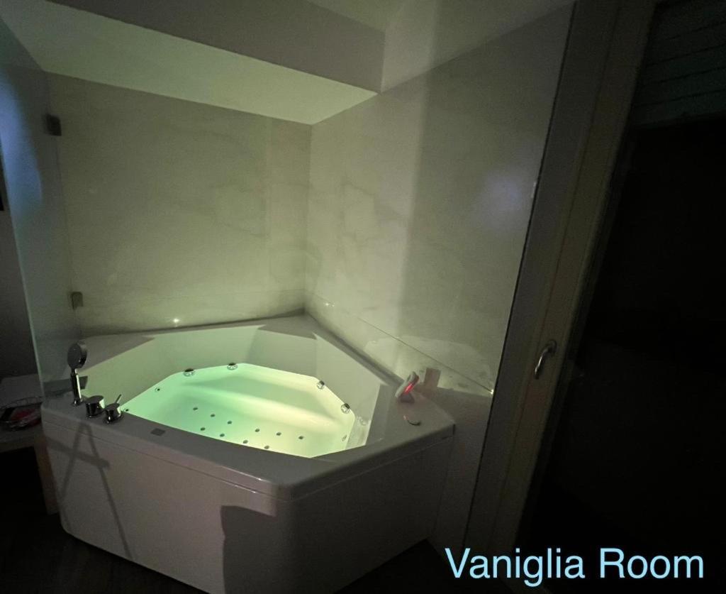 Essence Domus Vaniglia Matera Extérieur photo